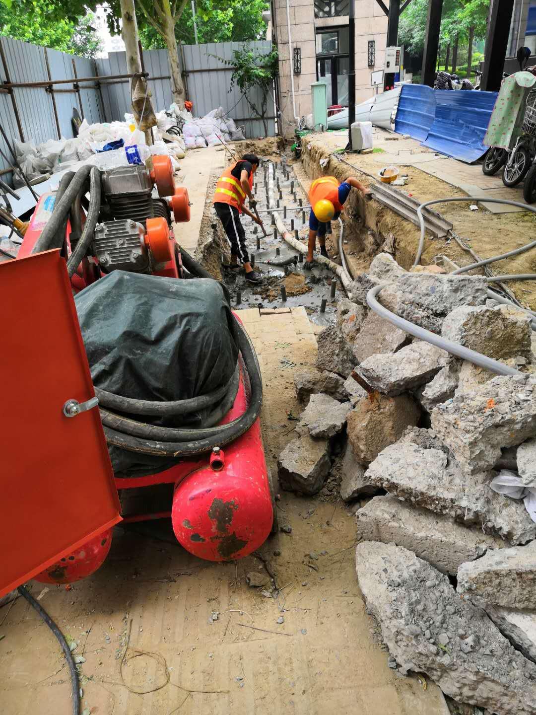 滦县地基加固解决房子的地基下沉问题